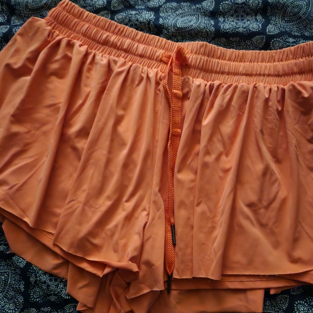 Flowy Atheletic Shorts Coral Colored